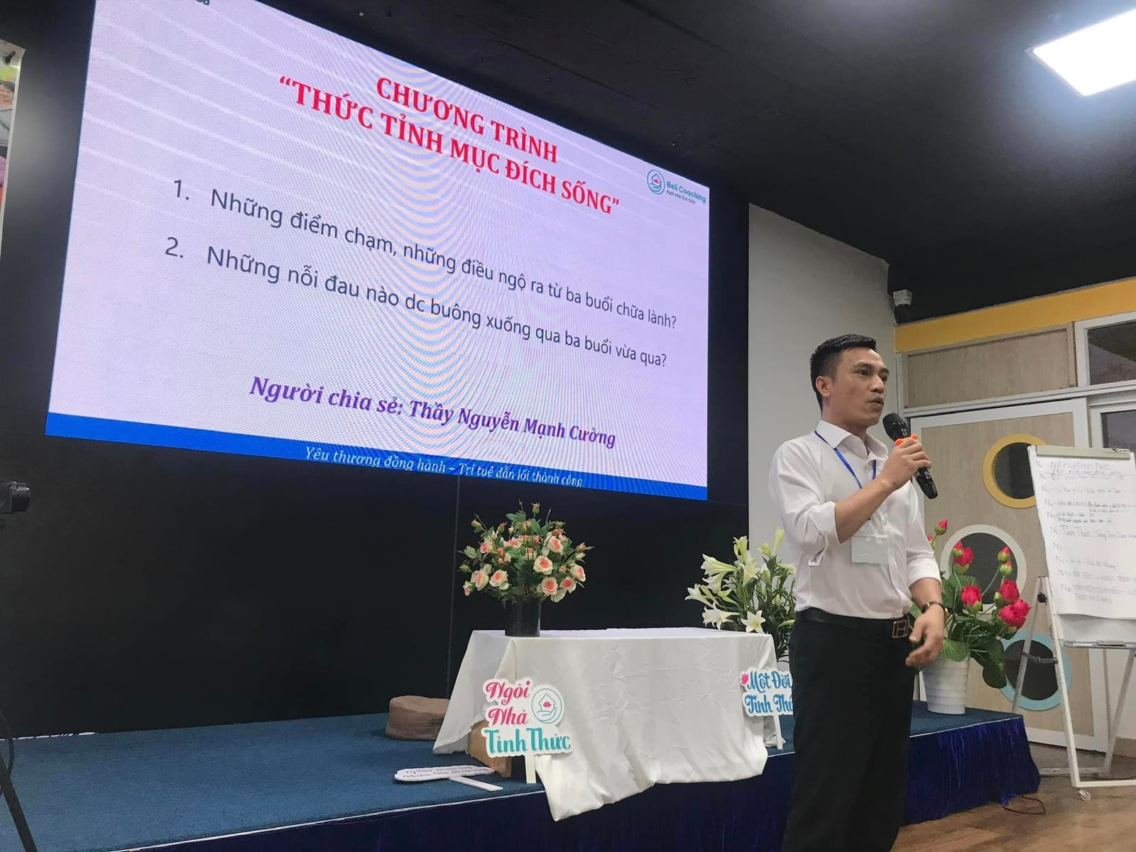 Nguyễn Tuấn Tú chia sẻ trong chương trình học tập và phát triển bản thân